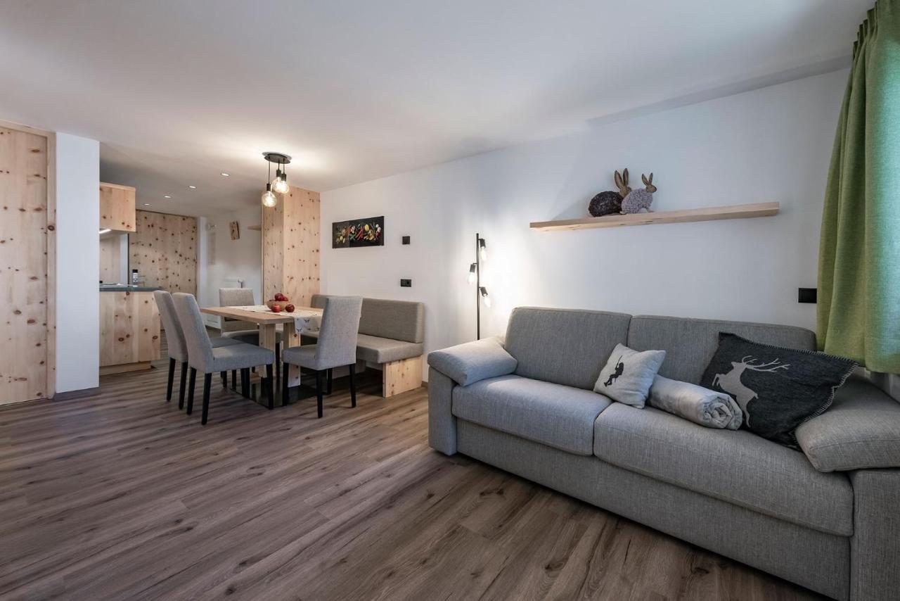 Mesnerhof Apartment Valles Ngoại thất bức ảnh