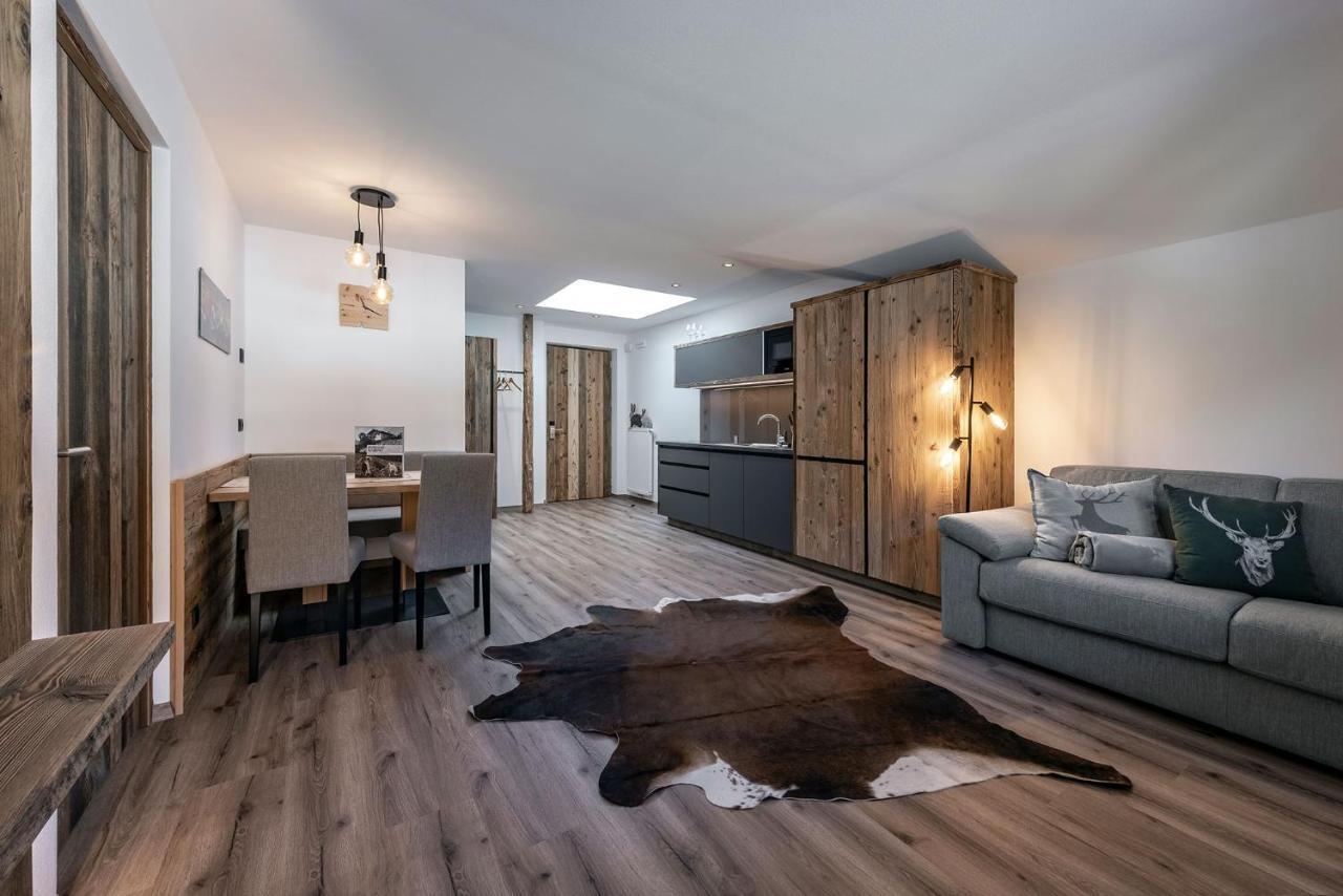 Mesnerhof Apartment Valles Ngoại thất bức ảnh