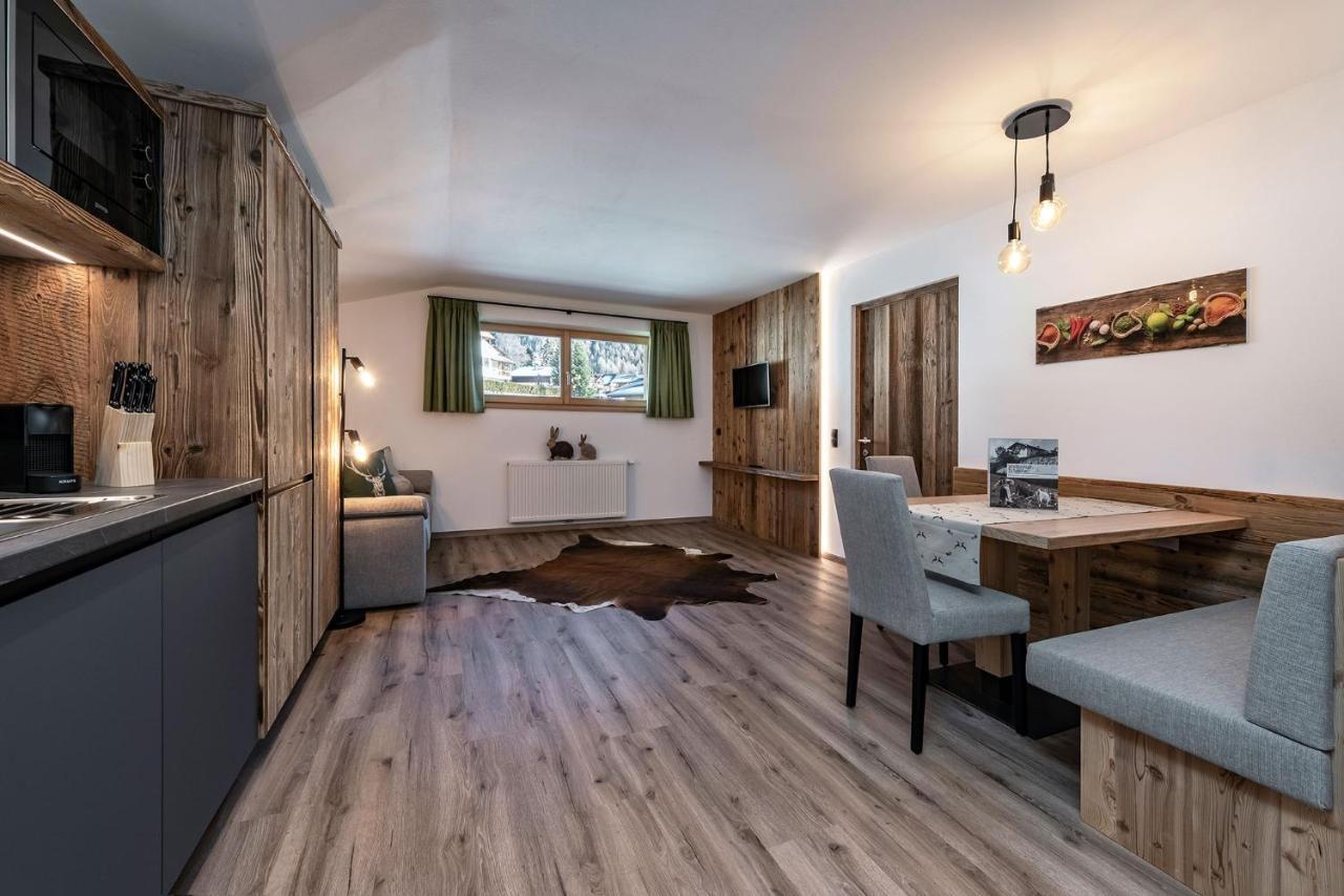 Mesnerhof Apartment Valles Ngoại thất bức ảnh