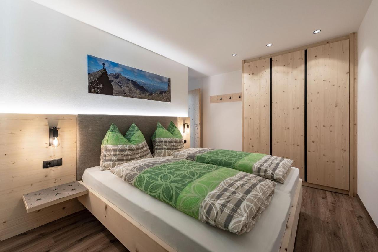 Mesnerhof Apartment Valles Ngoại thất bức ảnh