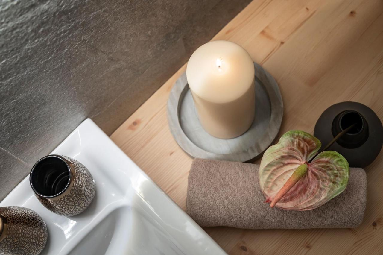 Mesnerhof Apartment Valles Ngoại thất bức ảnh